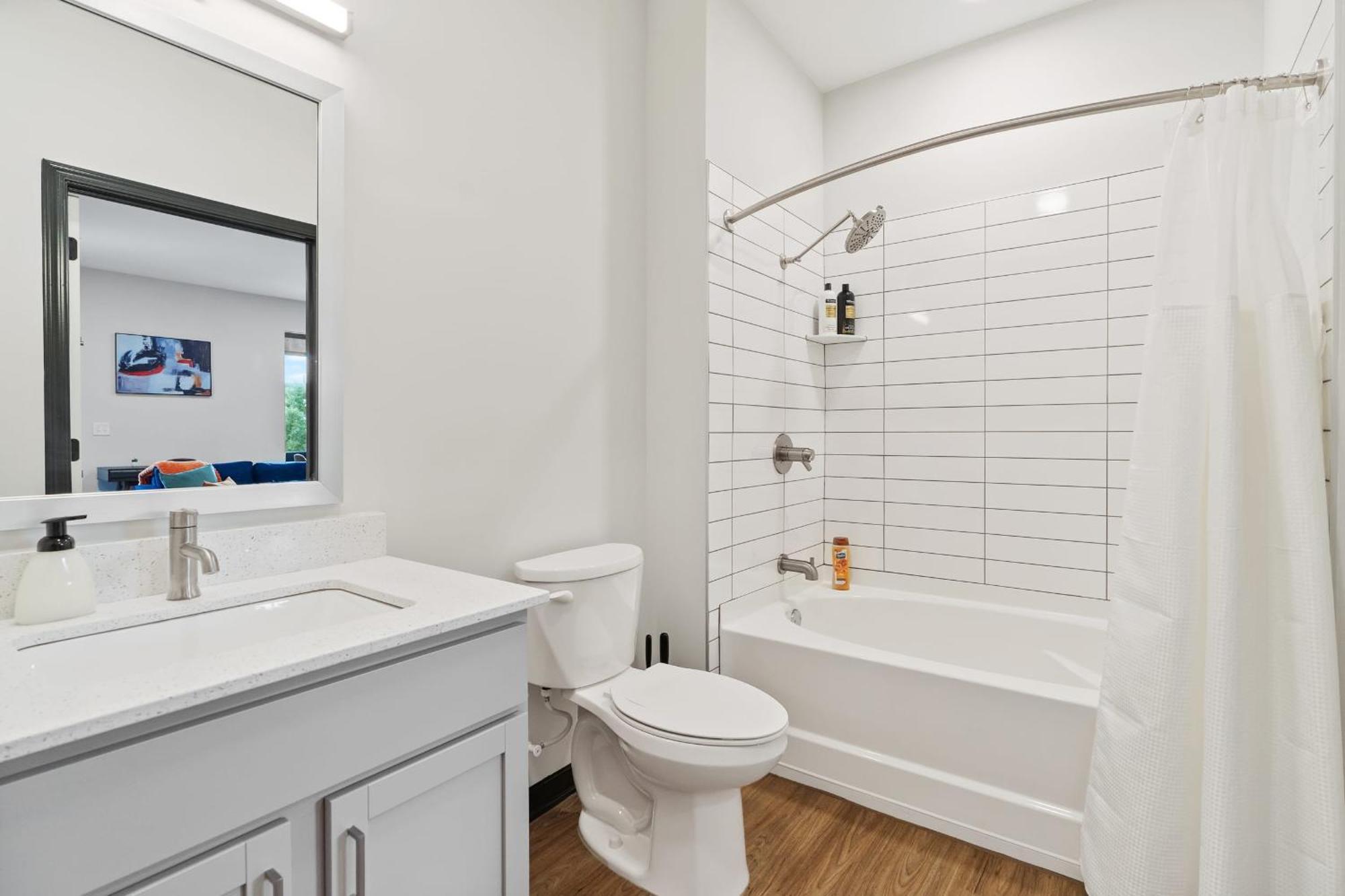 Cozysuites On Mass With Garage Parking #4 Indianapolis Luaran gambar